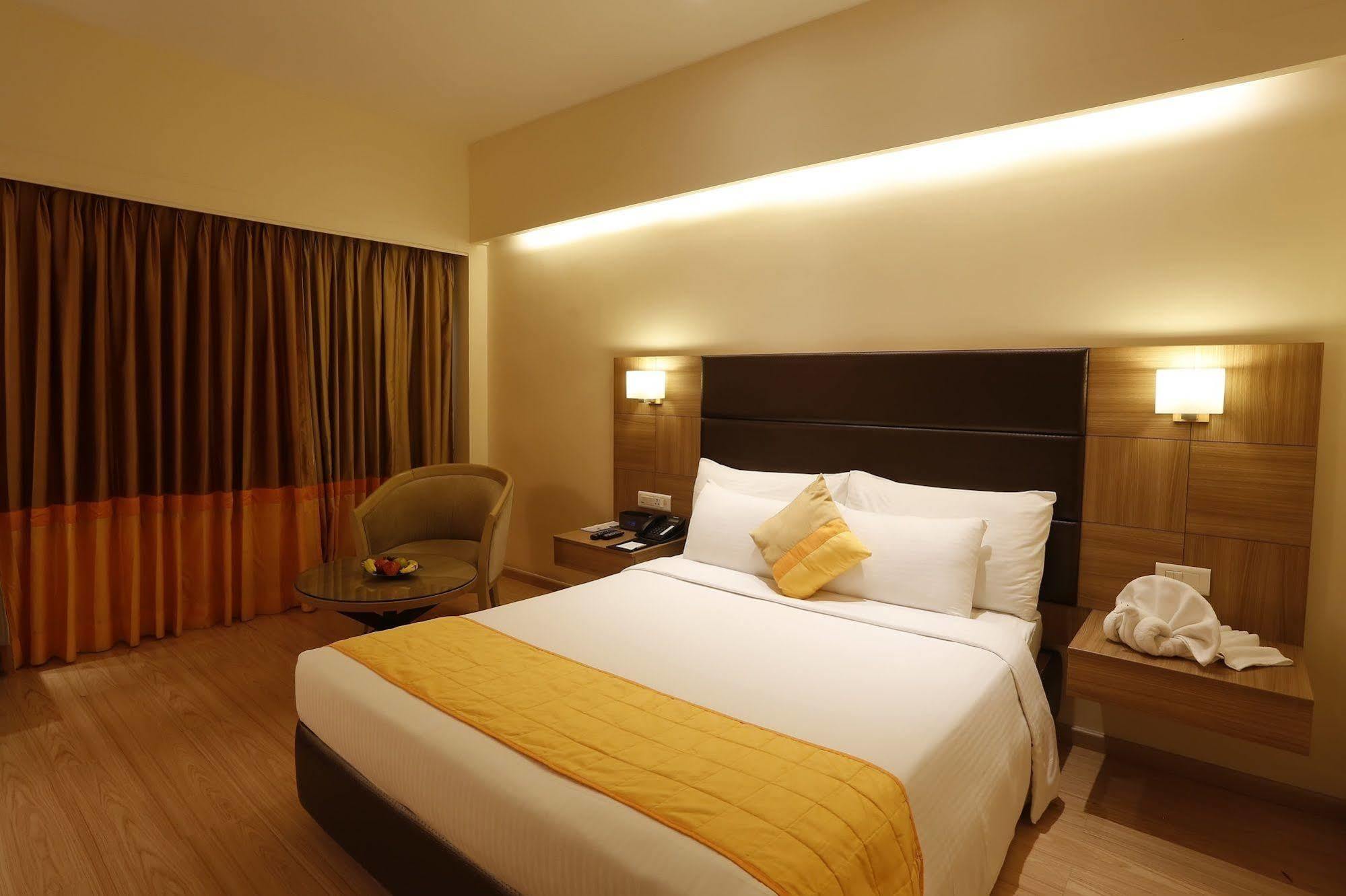 Greenpark Chennai Zewnętrze zdjęcie A room at the hotel